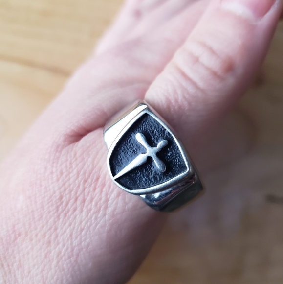 Men's Stainless Steel ArmoRing - Picture 2 of 4